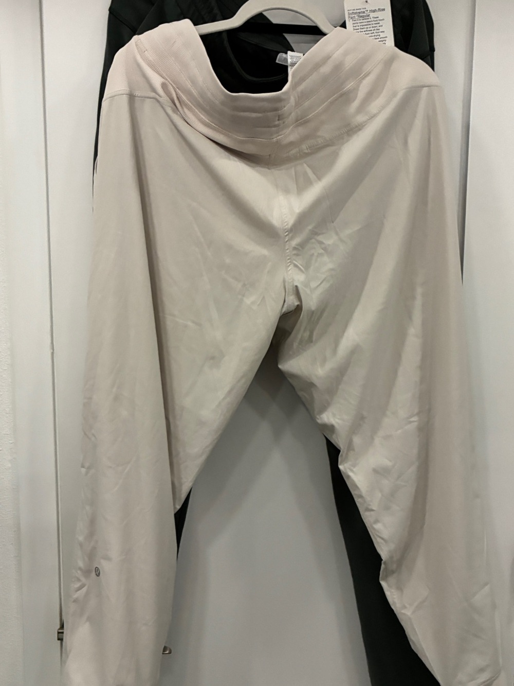 Lululemon Softstreme Pant Bundle Size 14 Bone & Green NWT/Preowned - Picture 3 of 11